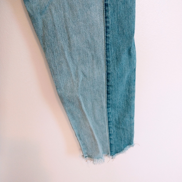 American eagle jeans two toned. Vintage hi rise size 6 - Picture 8 of 8